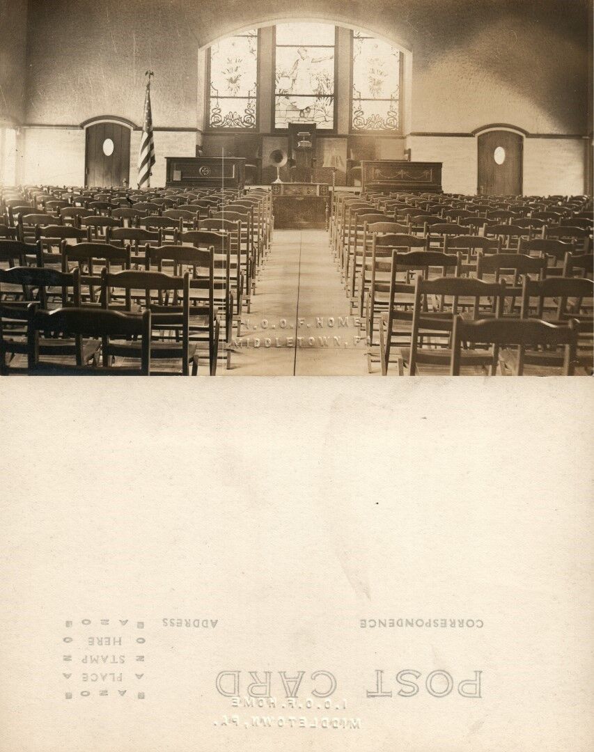 MIDDLETOWN PA ANTIQUE RPPC REAL PHOTO POSTCARD INTERIOR OF I.O.O.F. HOME