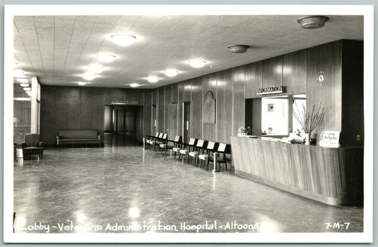 ALTOONA PA VETERAN'S ADM. HOSPITAL LOBBY VINTAGE REAL PHOTO POSTCARD RPPC