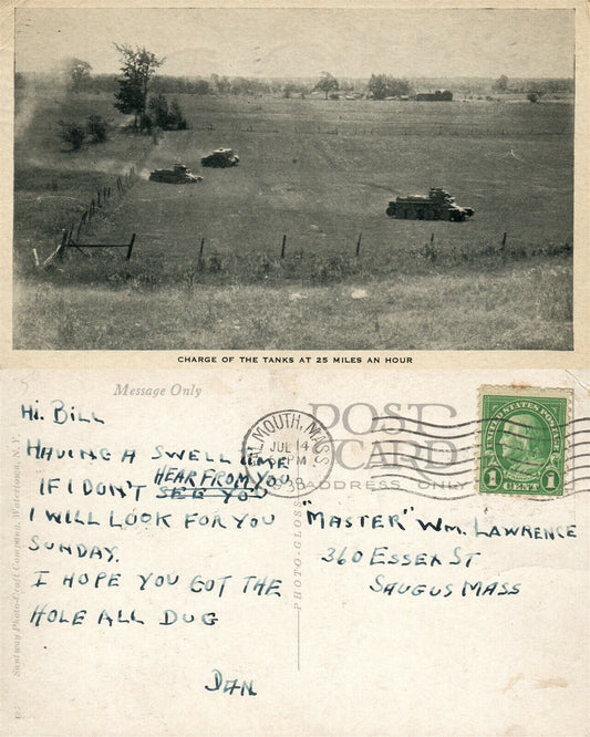 CHANGE OF TANKS AT 25 MILES AN HOUR 1938 VINTAGE POSTCARD