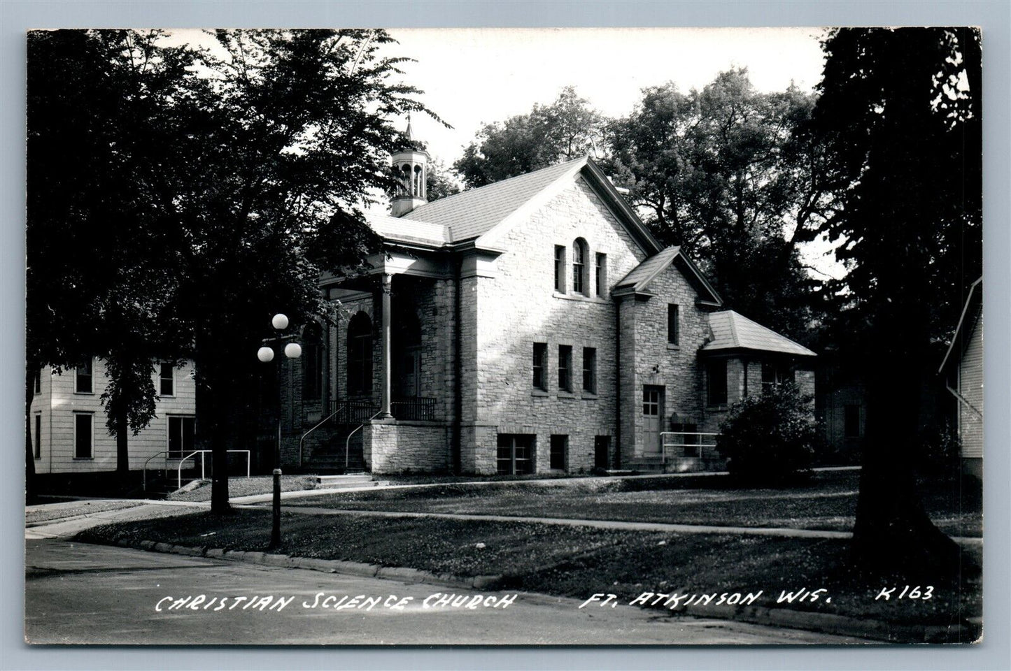 FORT ATKINSON WI CHRISTIAN SCIENCE CHURCH VINTAGE REAL PHOTO POSTCARD RPPC