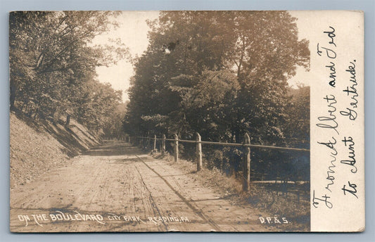 READING PA CITY PARK BOULEVARD ANTIQUE REAL PHOTO POSTCARD RPPC