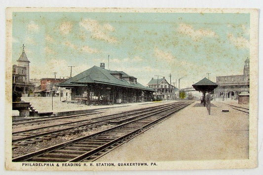 ANTIQUE POSTCARD - PHILADELPHIA & READING RAILROAD STATION QUAKERTOWN PA railway