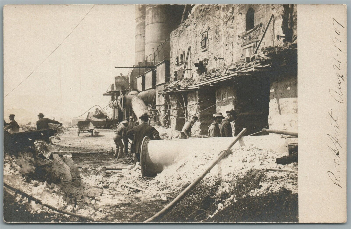 CONSTRUCTION WORKERS ANTIQUE REAL PHOTO POSTCARD RPPC