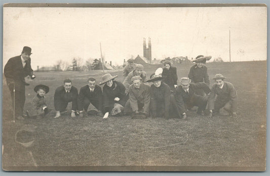 FUNNY GROUP POSING ANTIQUE REAL PHOTO POSTCARD RPPC