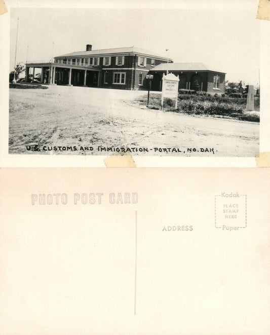 US CUSTOMS & IMMIGRATION PORTAL N.DAKOTA ANTIQUE RPPC REAL PHOTO POSTCARD