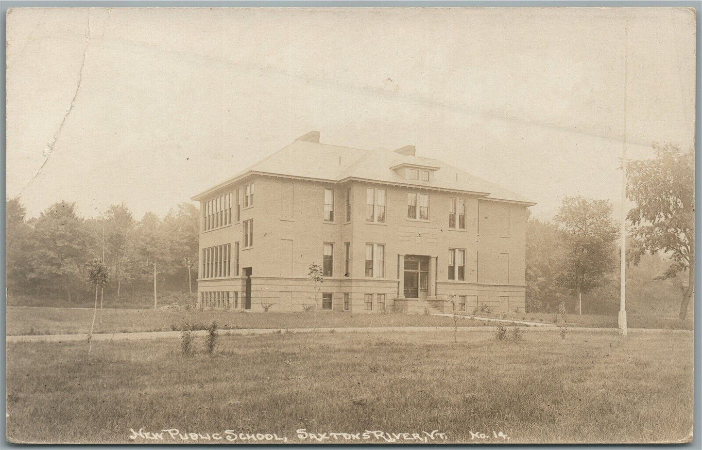 SAXTONS RIVER VT PUBLIC SCHOOL ANTIQUE REAL PHOTO POSTCARD RPPC