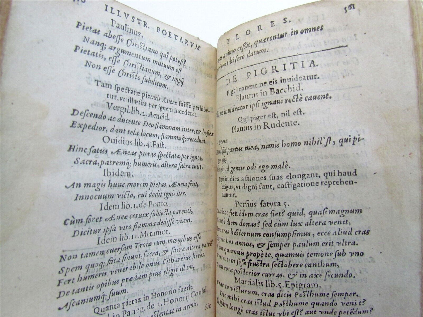 1559 ANTHOLOGY OF LATIN POETS antique ILLUSTRIUM POETARUM FLORES 16th CENTURY