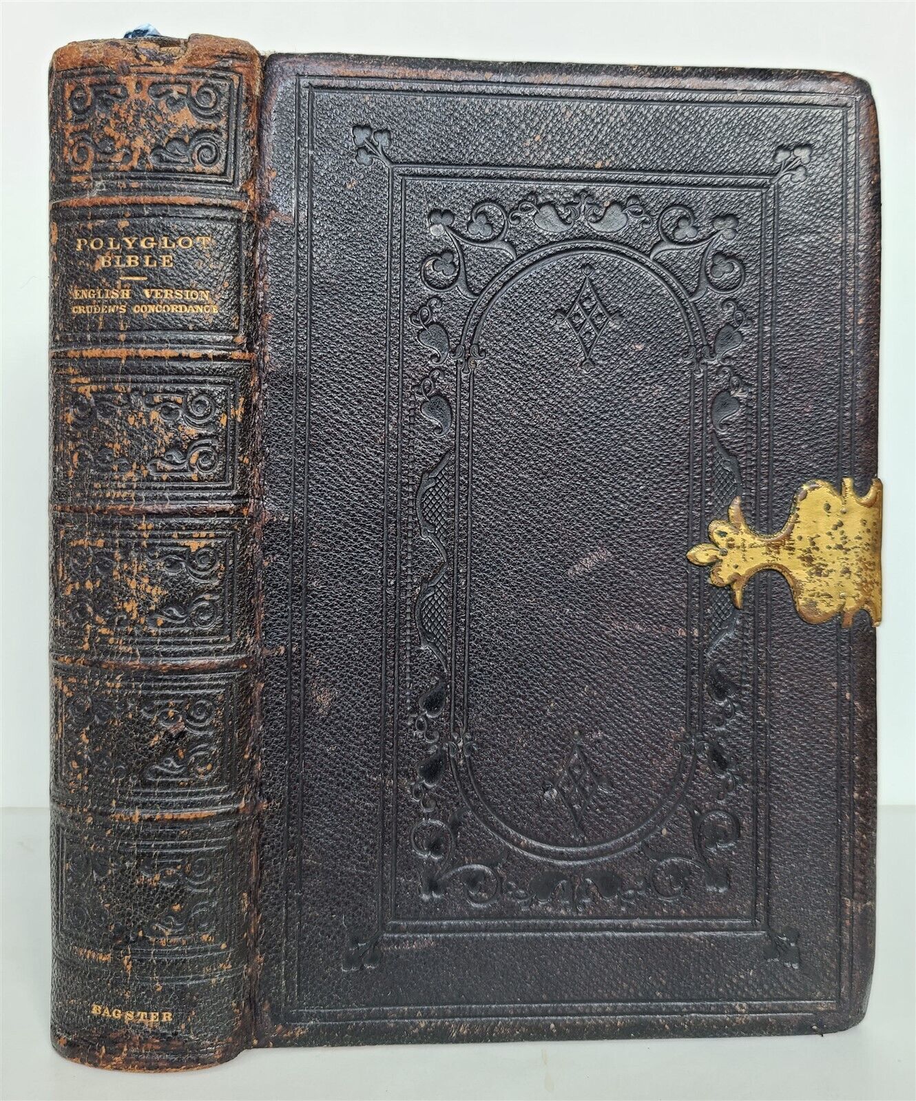 1858 BIBLE in ENGLISH antique SIGNED BINDING w/ DATED CLASP ILLUSTRATED w/ MAPS