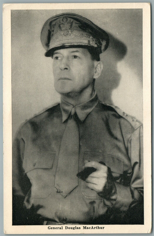 GENERAL DOUGLAS MACARTHUR VINTAGE POSTCARD