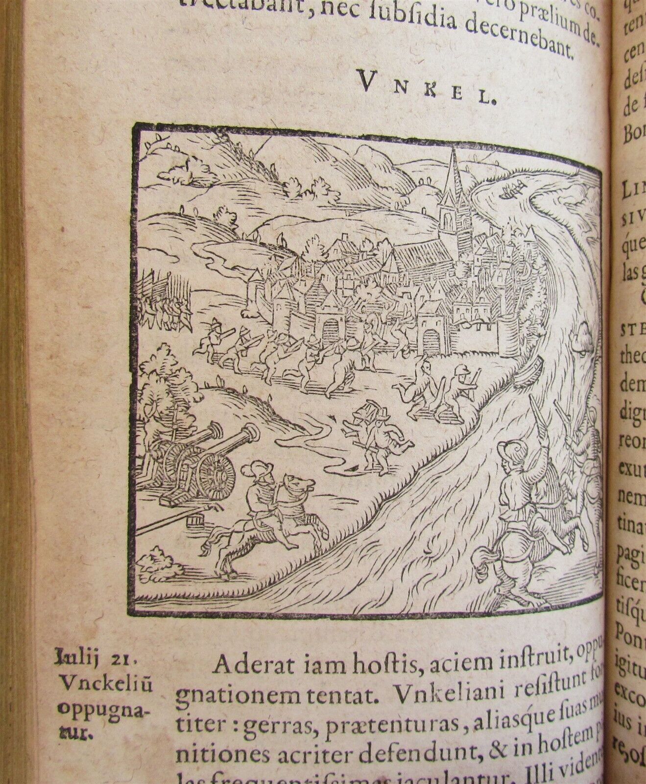 1584 DE BELLO COLONIENSI antique ILLUSTRATED W/ BATTLE SCENES vellum binding