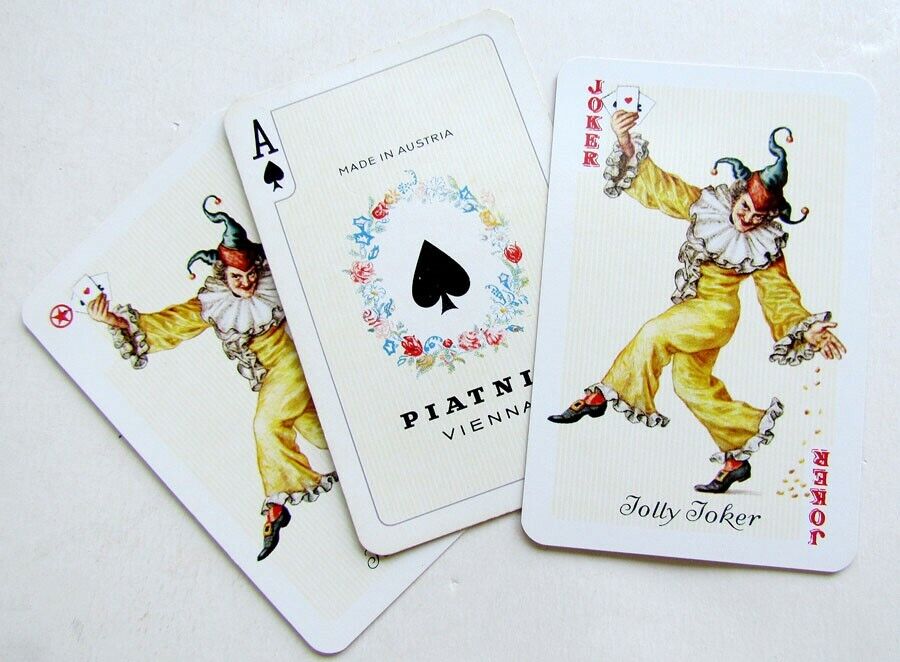 VINTAGE DECK OF PIATNIK AUSTRIAN PLAYING CARDS EUROPEAN ROYALTY & NOBLES DESIGN