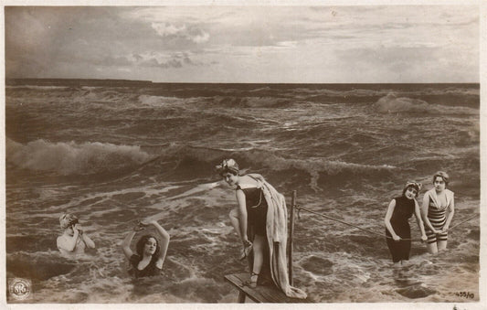 BATHING GIRLS montage collage 1910 ANTIQUE REAL PHOTO POSTCARD RPPC