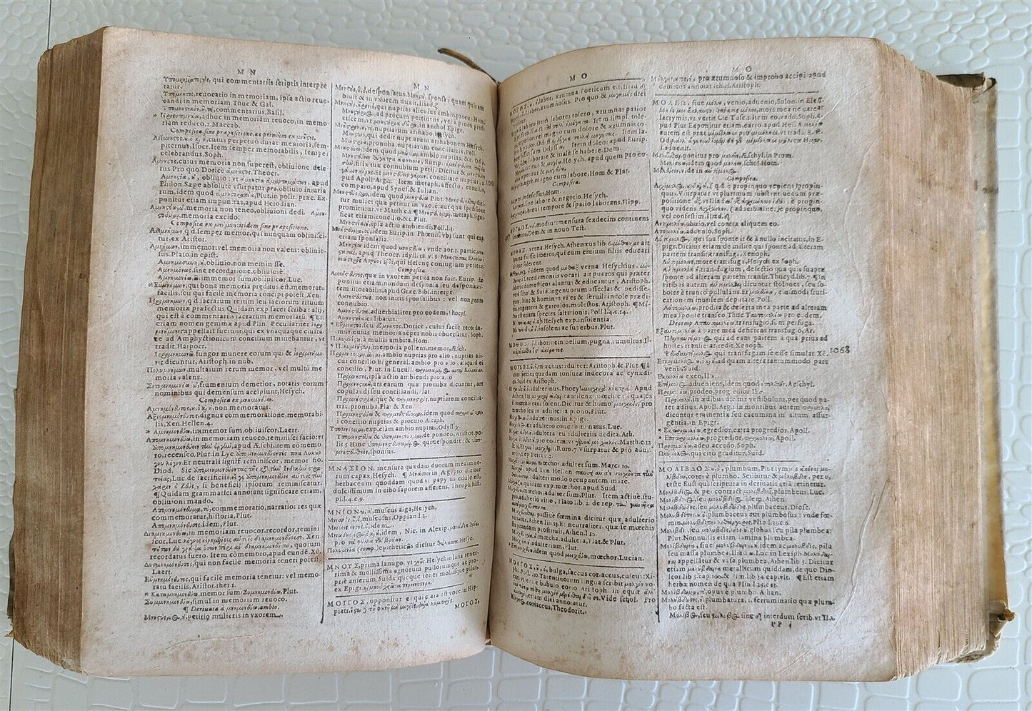 1623 GREEK DICTIONARY antique 17th century Lexicon Graecolatinum VELLUM BINDING