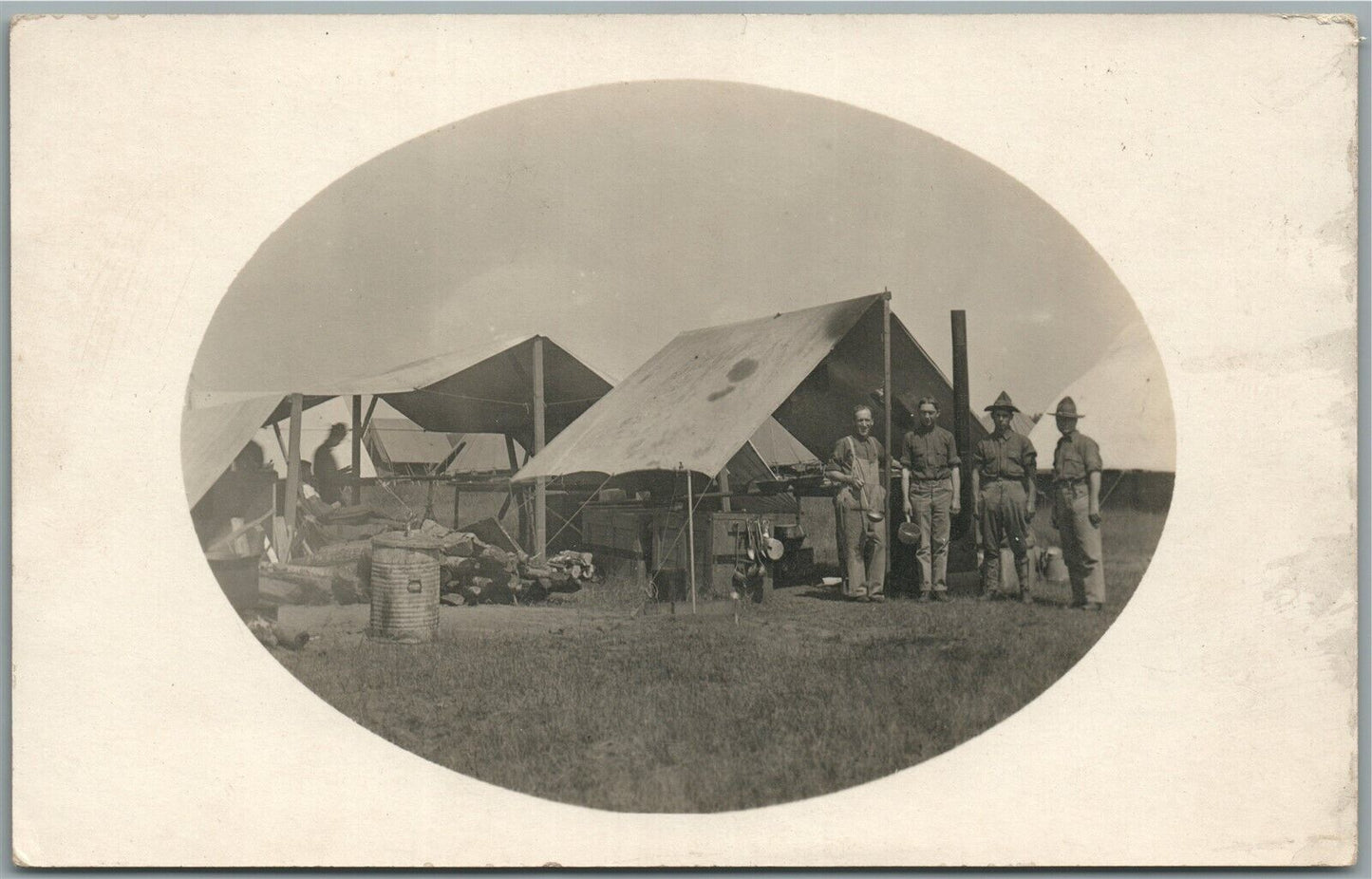AMERICAN SOLDIERS in CAMP WWI ERA ANTIQUE REAL PHOTO POSTCARD RPPC