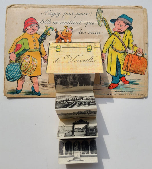 FRENCH ANTIQUE COMIC POSTCARD VERSAILLES FOLDING MINIATURE VIEWS FAMILY w/ DOG