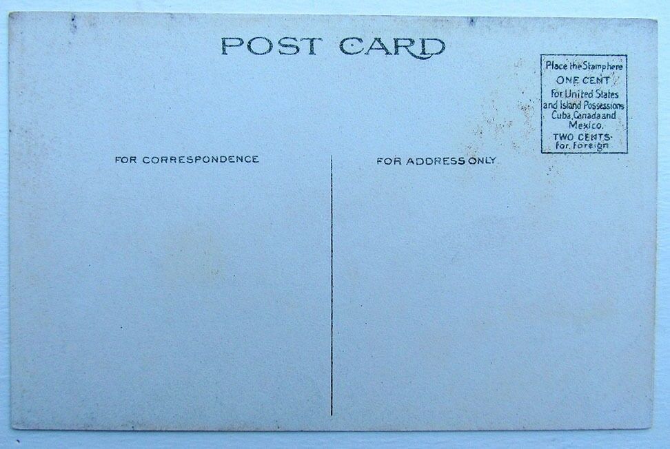 VINTAGE POSTCARD -  MAINE STREET LOOKING EAST PENNS GROVE NJ