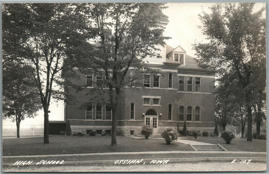 OSSIAN IA HIGH SCHOOL VINTAGE REAL PHOTO POSTCARD RPPC