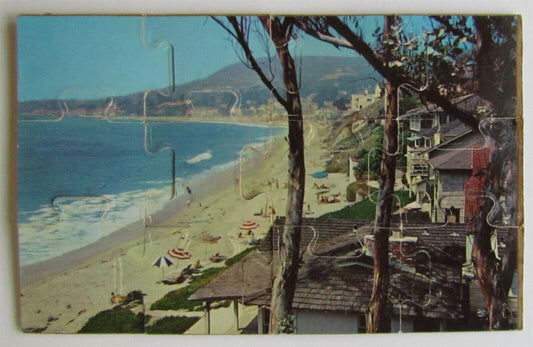 PUZZLE VINTAGE POSTCARD BEACH SCENE