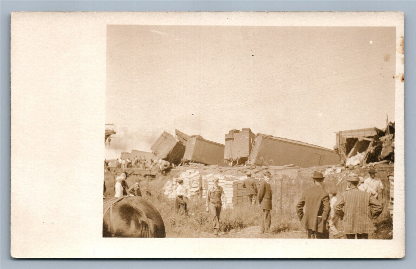 RAILROAD ACCIDENT TRAIN CARS WRECK ANTIQUE REAL PHOTO POSTCARD RPPC railway