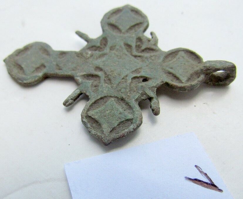 RUSSIAN 18th CENTURY RARE SHAPE ANTIQUE BRASS NECK CROSS icon