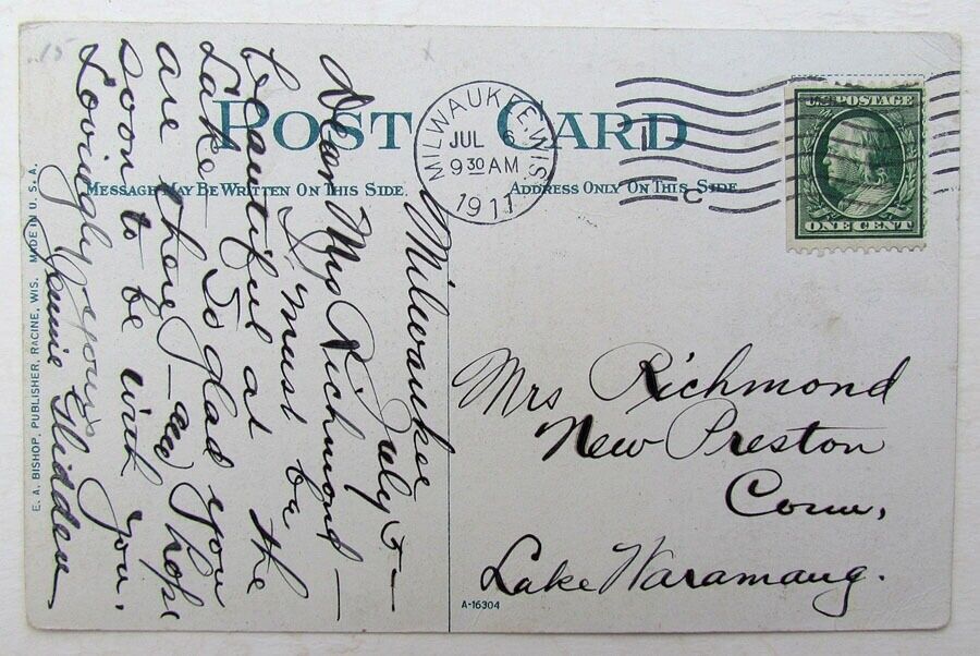 VINTAGE 1911 POSTCARD JUNEAU PARK C. & N.W. Ry. STATION MILWAUKEE WIS. railroad