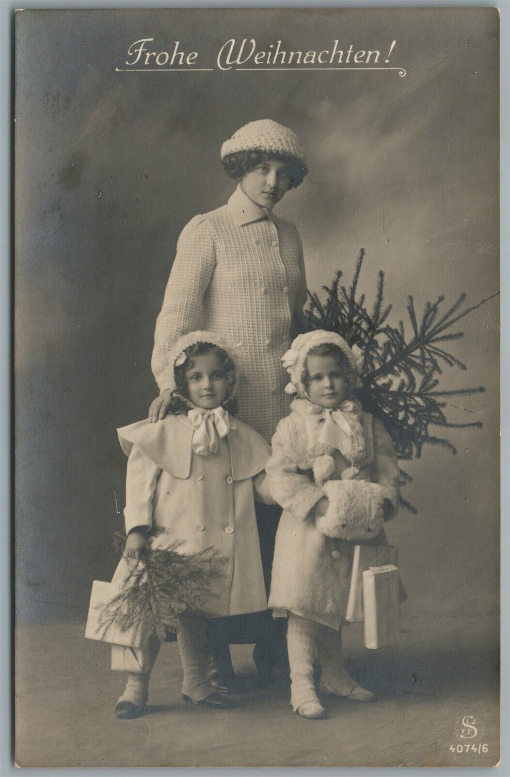 MOTHER w/ KIDS & CHRISTMAS TREE ANTIQUE REAL PHOTO POSTCARD RPPC