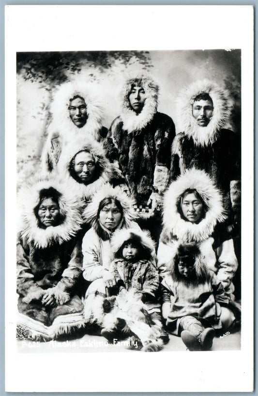 ALASKA ESKIMO FAMILY VINTAGE 1946 REAL PHOTO POSTCARD RPPC