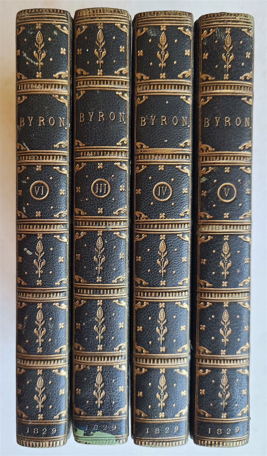 1829 WORKS of LORD BYRON 4 volumes ANTIQUE POETRY in ENGLISH