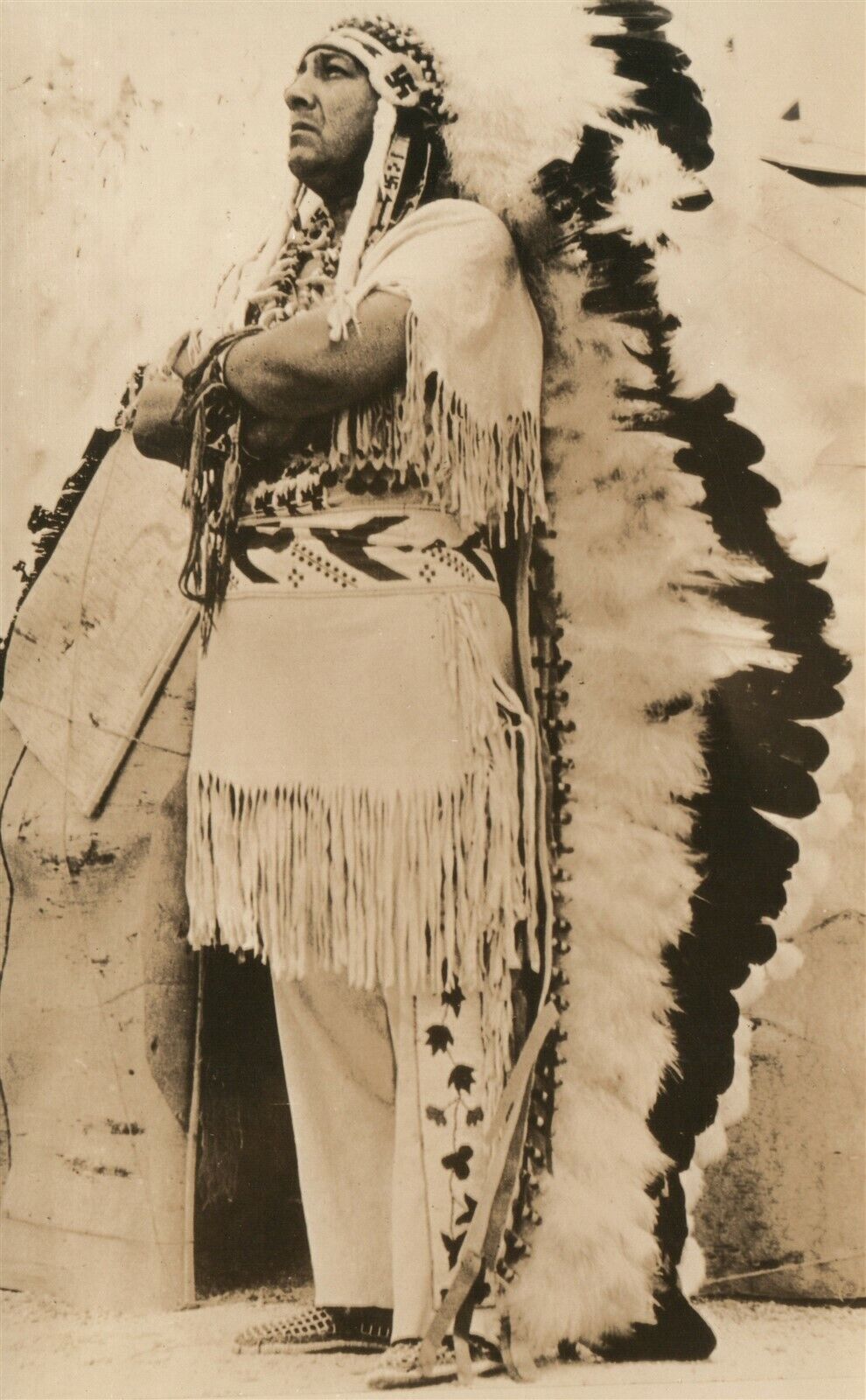 AMERICAN INDIAN CHIEF ANTIQUE REAL PHOTO POSTCARD RPPC