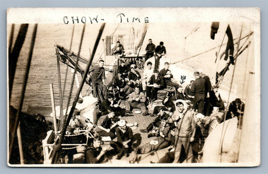 US SAILORS ON SHIP'S DECK CHOW TIME 1914 ANTIQUE REAL PHOTO POSTCARD RPPC