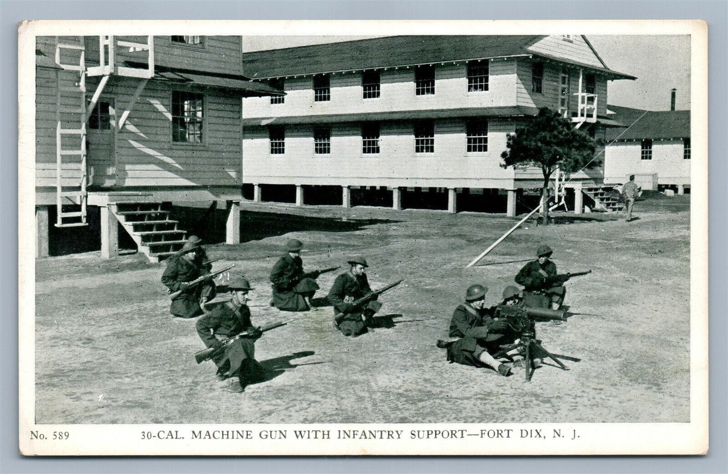 FORT DIX NJ MACHINE GUN w/ INFANTRY SUPPORT VINTAGE POSTCARD