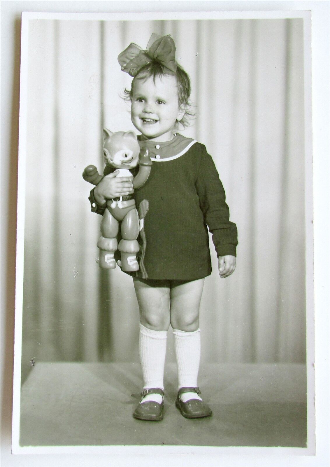 GIRL w/ TOY CAT VINTAGE PHOTO