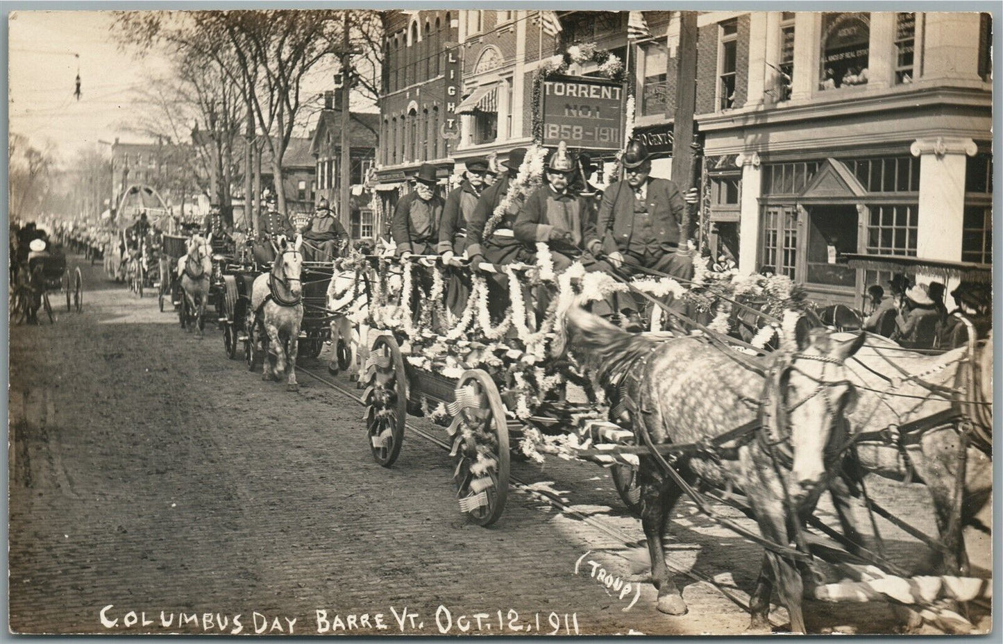 BARRE VT COLUMBUS DAY FIREMEN PARADE 1911 ANTIQUE REAL PHOTO POSTCARD RPPC