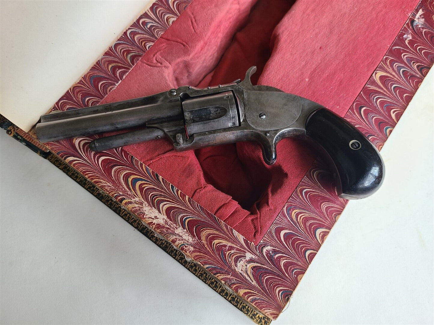 Smith & Wesson revolver in 1859 BOOK SHAPE BOX HIDDEN SAFE antique PRE-CIVIL WAR SHAKSPEARE