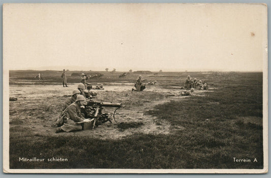 NETHERLANDS MILITARY MACHINE GUN WWII ERA VINTAGE 1940 REAL PHOTO POSTCARD RPPC