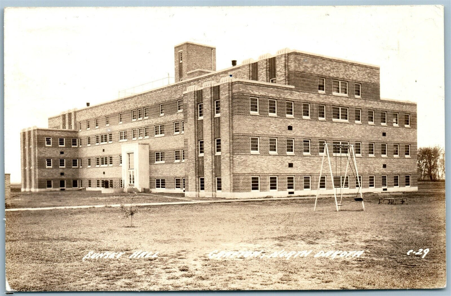 GRAFTON N.DAKOTA SUNSET HALL VINTAGE REAL PHOTO POSTCARD RPPC