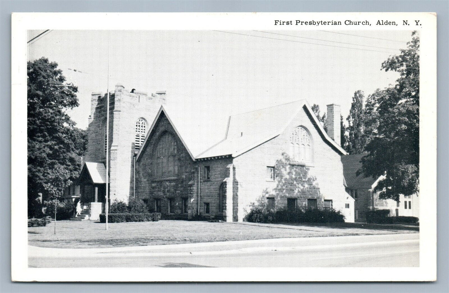 ALDEN NY FIRST PRESBYTERIAN CHURCH VINTAGE POSTCARD
