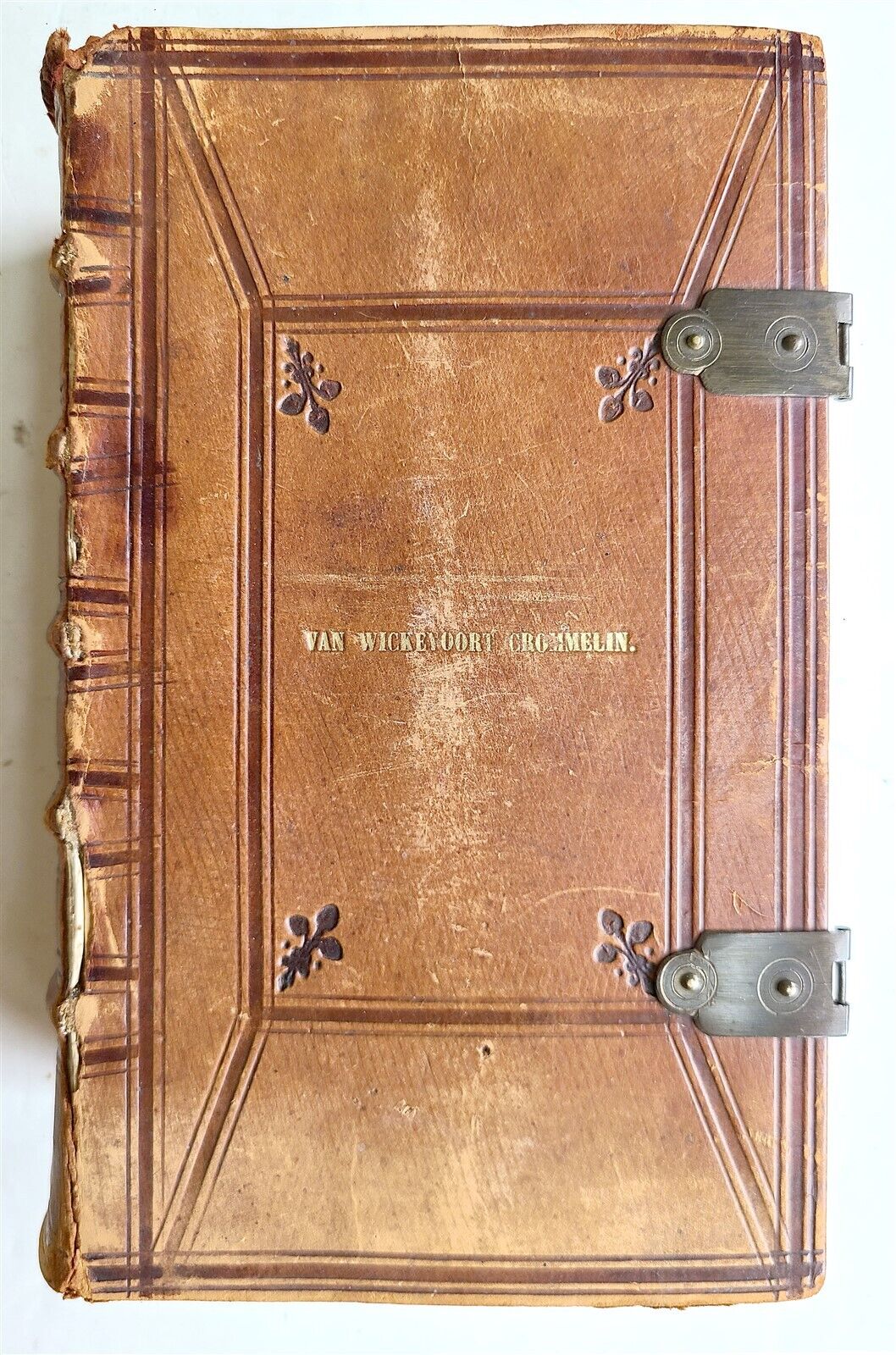 1867 BIBLE in DUTCH antique nice leather binding