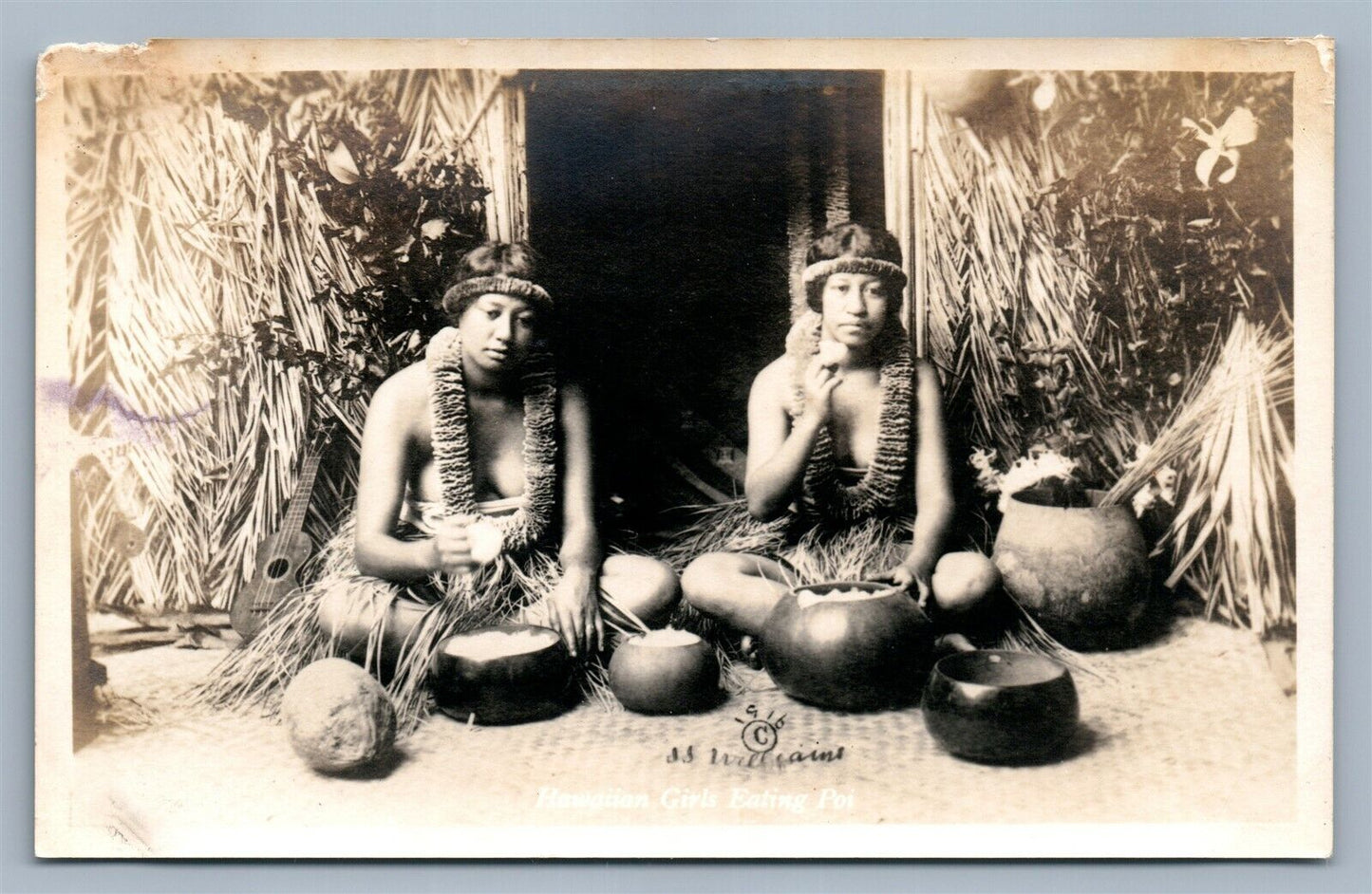 HAWAII GIRLS EATING POI ANTIQUE REAL PHOTO POSTCARD RPPC