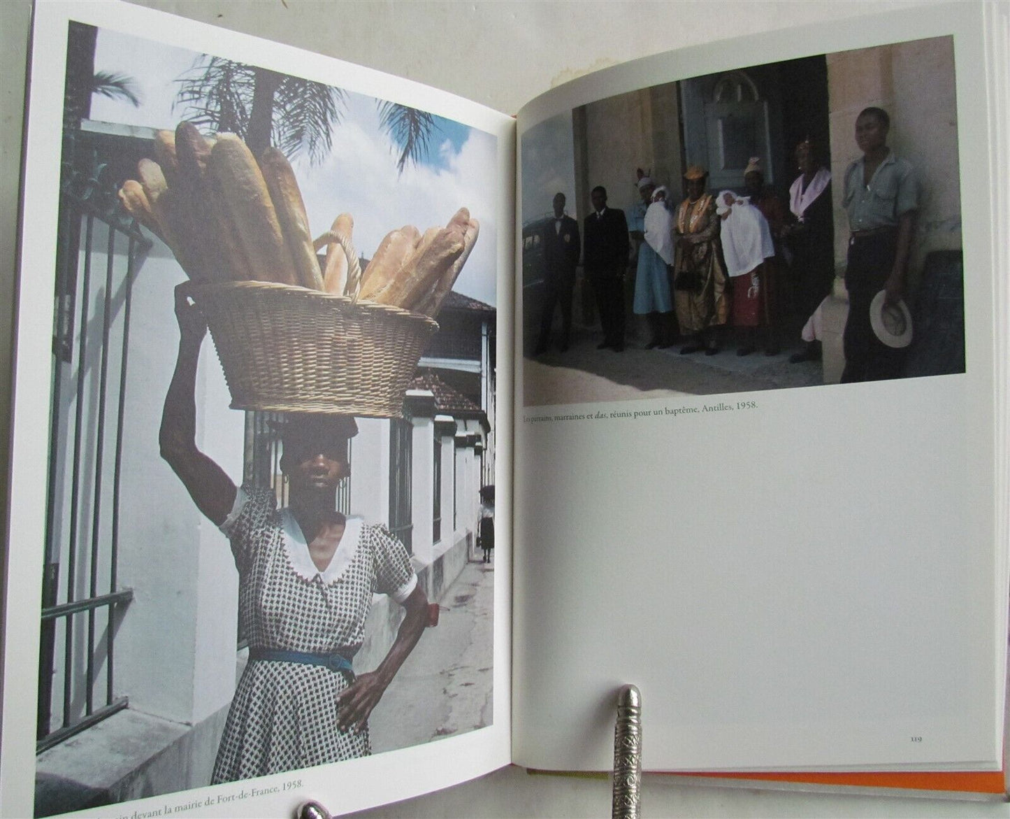 DENISE COLOMB AUX ANTILLES PHOTO ILLUSTRATED