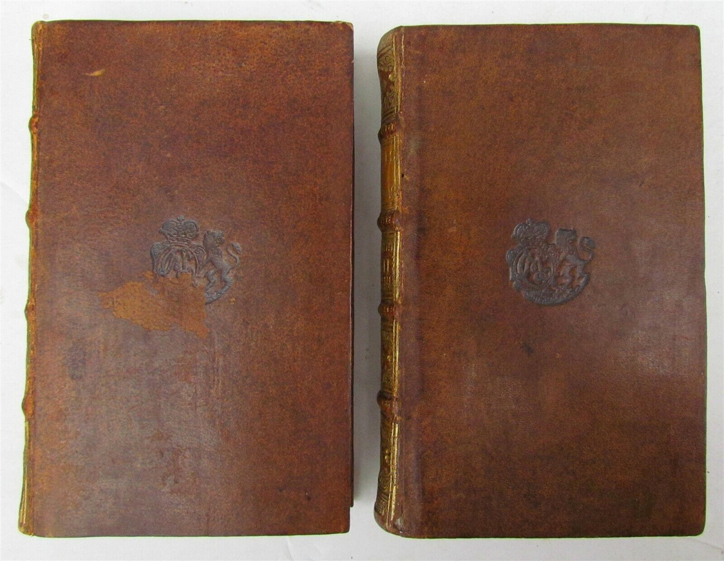 1731 2 volumes SCIENCE in FRENCH by Bernard Fontenelle antique