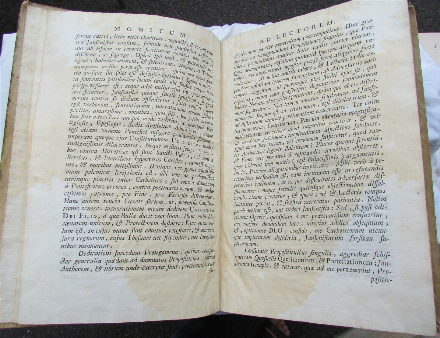 1717 VELLUM BINDING FOLIO DOMINI CLEMENTIS PAPAE XI CONSTITUTIO antique