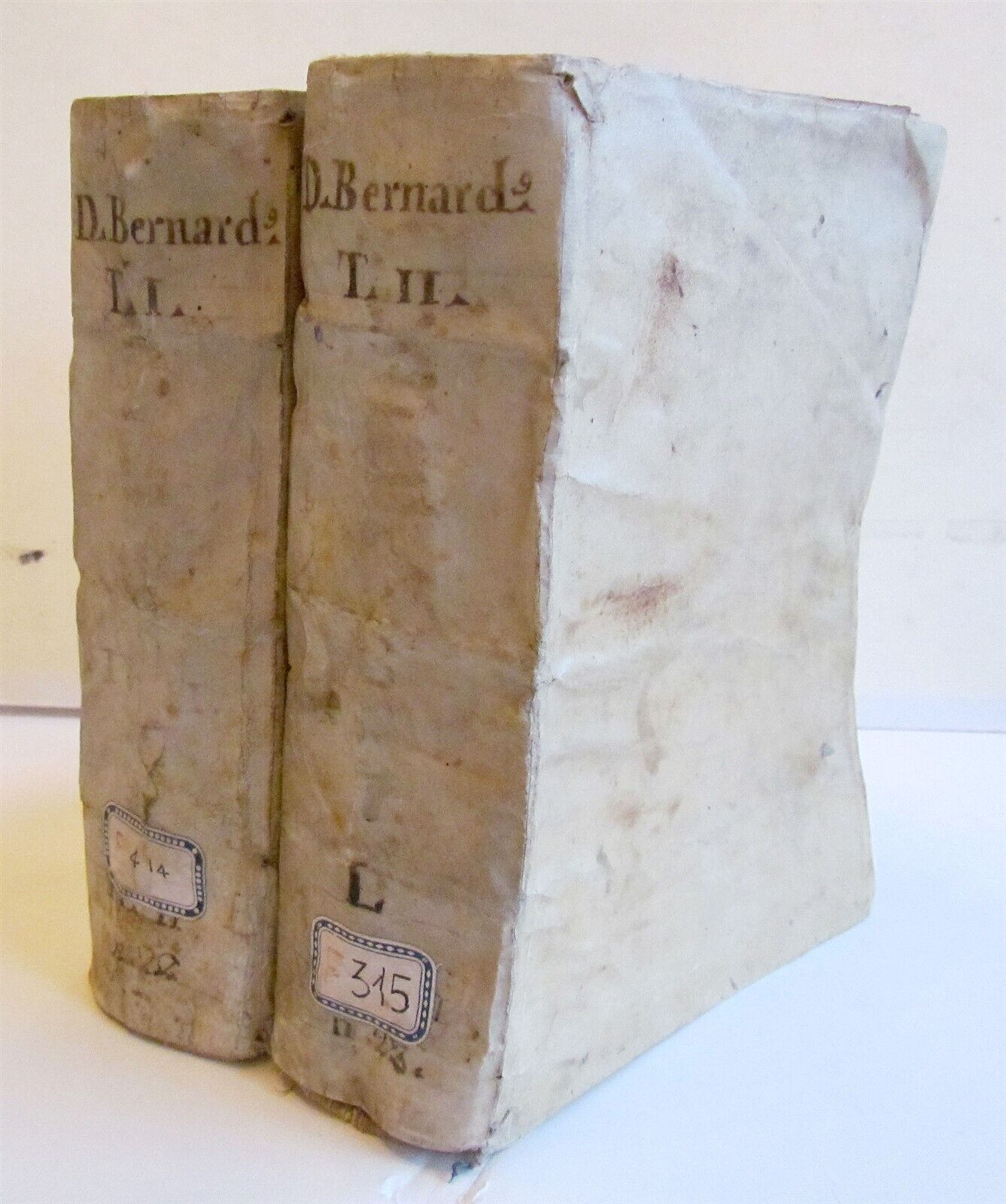 1596 2 volumes DIVI BERNARDI DOCTORIS MELLITISSIMI VELLUM antique