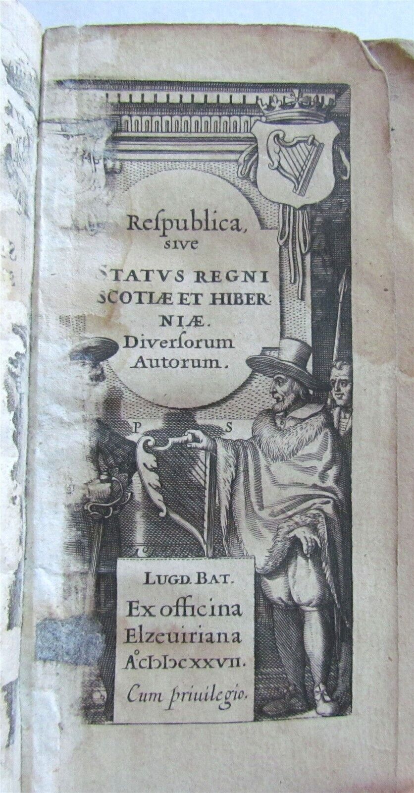 1627 SCOTLAND ELZEVIER PRESS antique VELLUM Respublica Scotiae et Hiberniae