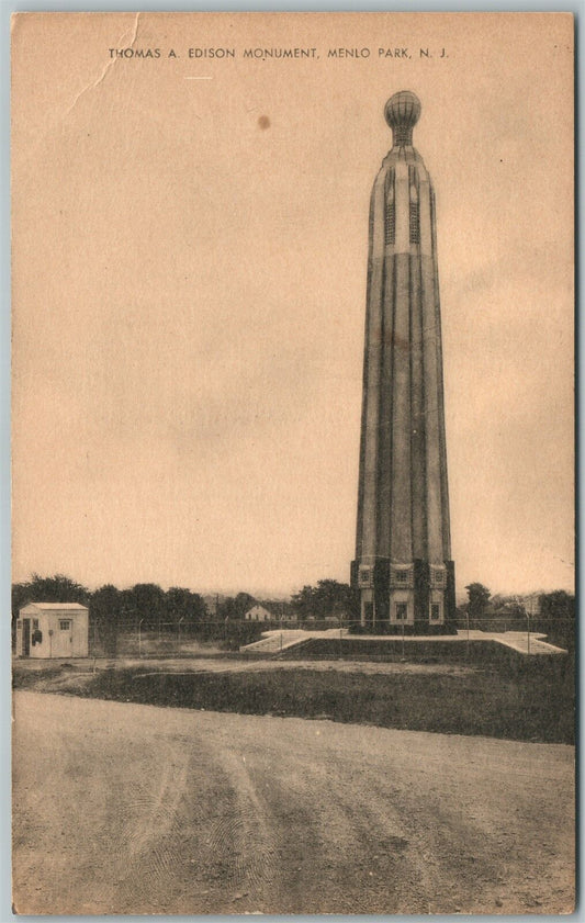 MENLO PARK NJ THOMAS EDISON MONUMENT VINTAGE POSTCARD
