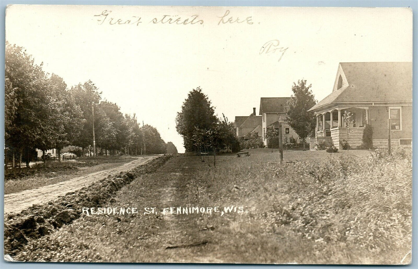 FENNIMORE WI RESIDENCE STREET ANTIQUE REAL PHOTO POSTCARD RPPC