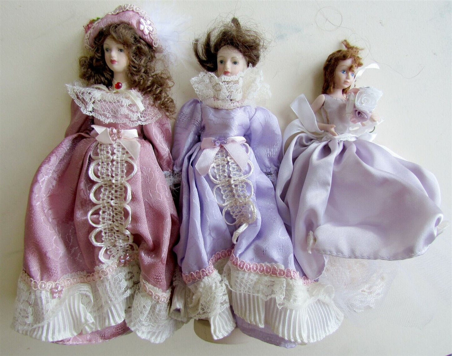 Lot of 9 VINTAGE DOLLS