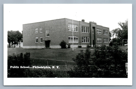 PHILADELPHIA NY PUBLIC SCHOOL VINTAGE REAL PHOTO POSTCARD RPPC