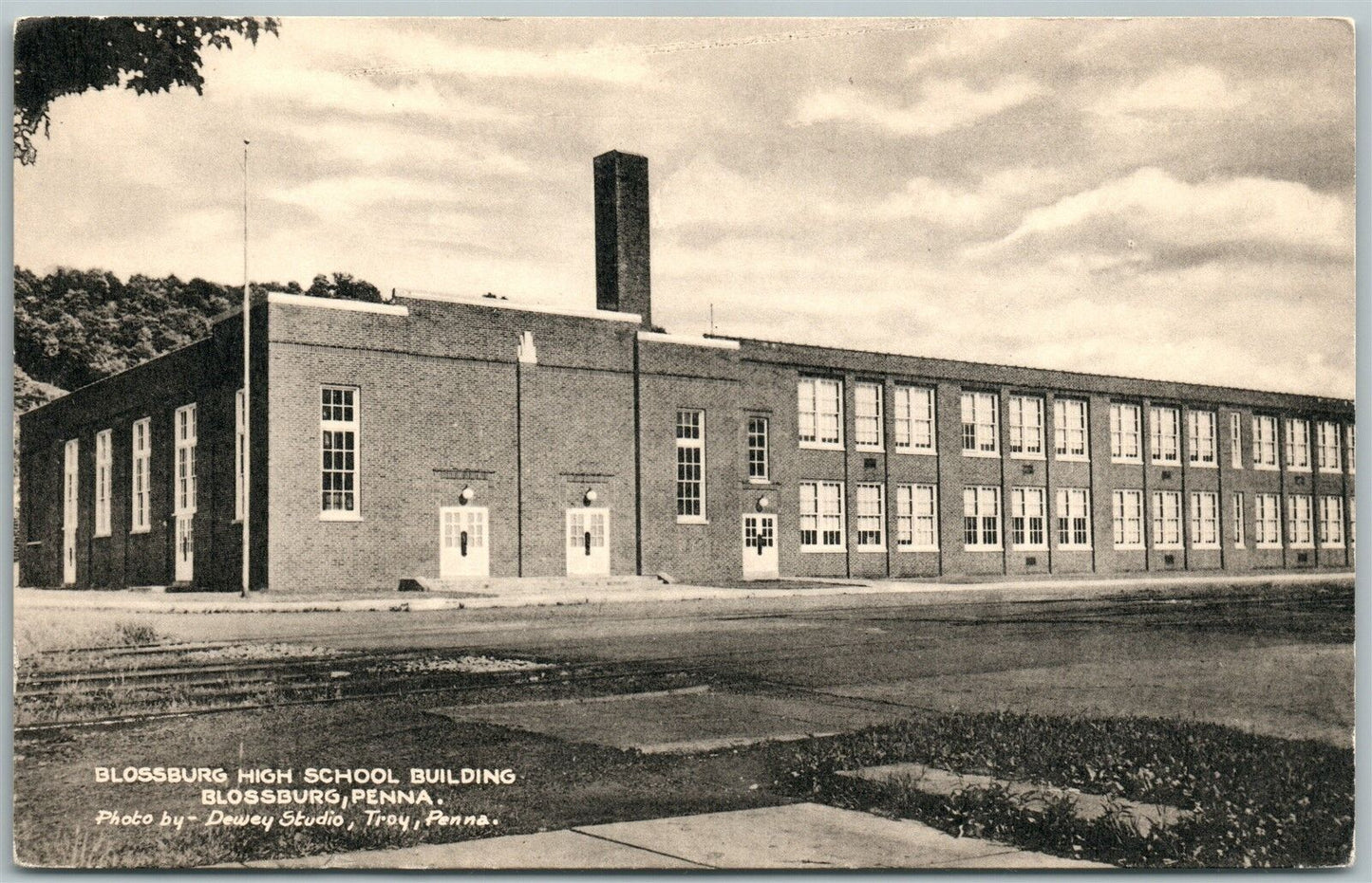 BLOSSBURG PA HIGH SCHOOL VINTAGE POSTCARD