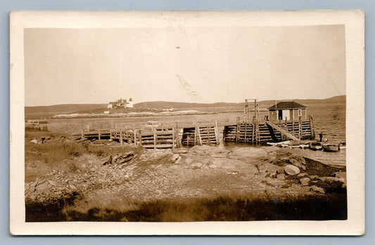 LIGHTHOUSE SCENE ANTIQUE REAL PHOTO POSTCARD RPPC